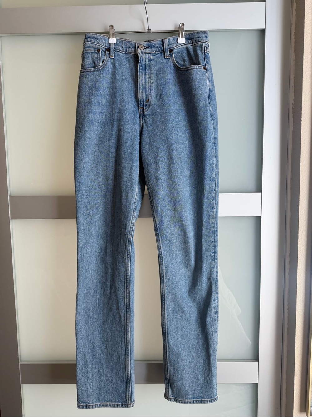 Abercrombie 90’s Straight Ultra High Rise Women’s jeans 28 long 6 L